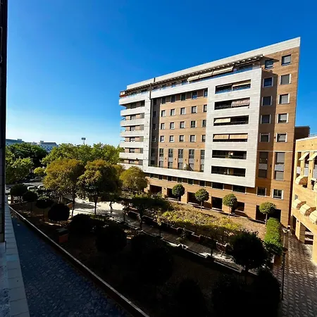 Tu Oasis De Lujo Junto Al Guadalquivir Apartamento Sevilha
