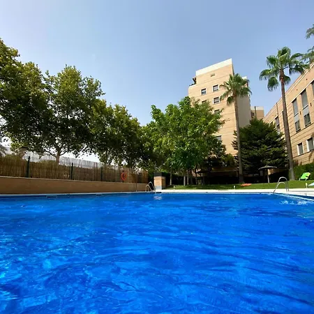 Tu Oasis De Lujo Junto Al Guadalquivir Sevilha