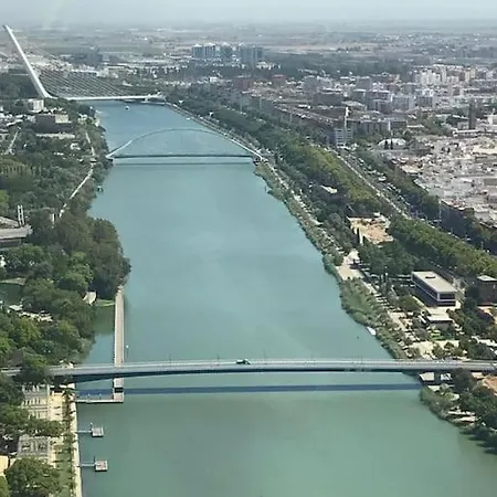 Tu Oasis De Lujo Junto Al Guadalquivir * Sevilha